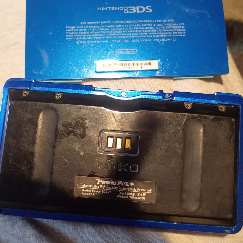 Nintendo 3DS Handheld Console - Blue